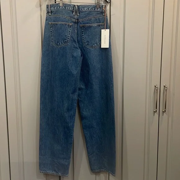 Slvrlake Tess Long Jean Size 25 Color Satisfaction. Low Rise with a wide leg.